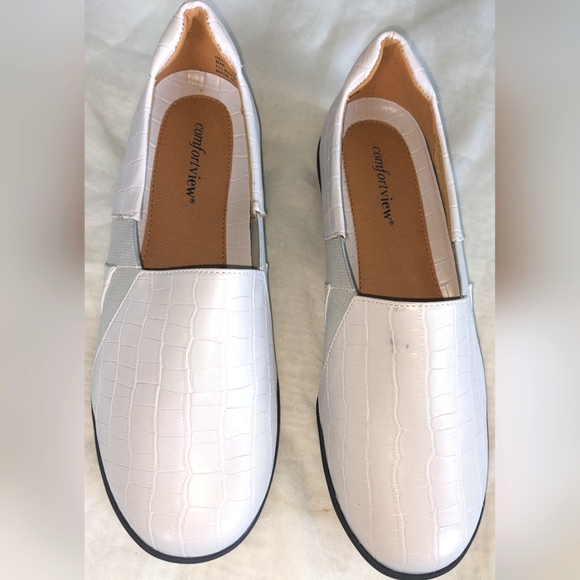 comfortview Shoes - Comfort View Harlee Women's Slip On Flats